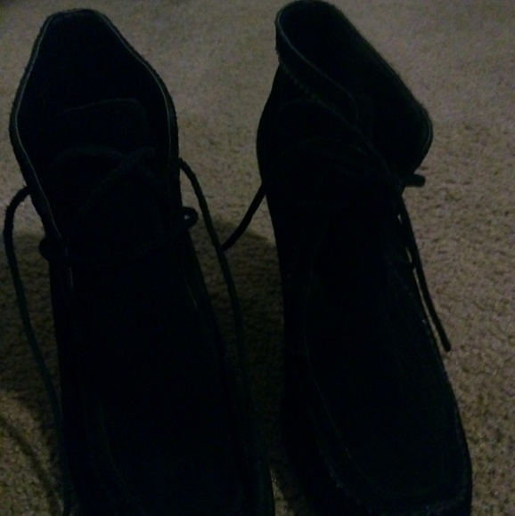 Suede lace up wedge booties - Picture 2 of 5